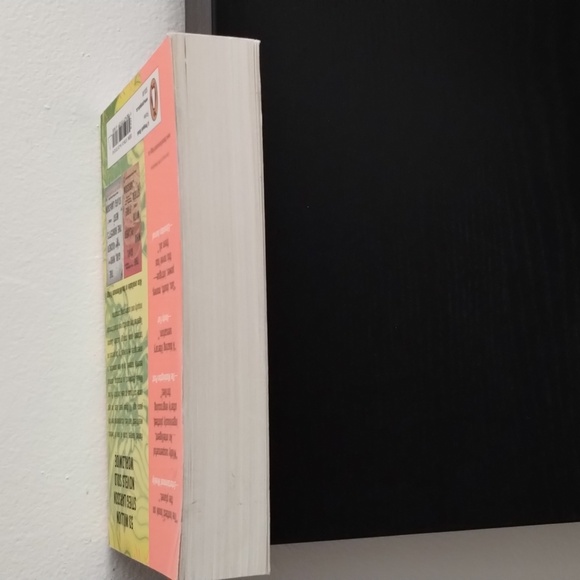 The Girl with the Dragon Tattoo (Paperback) - Picture 5 of 5